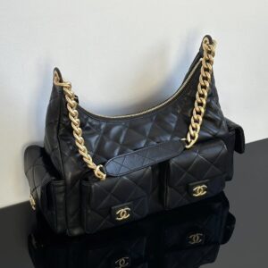 CHANEL 25c hobo